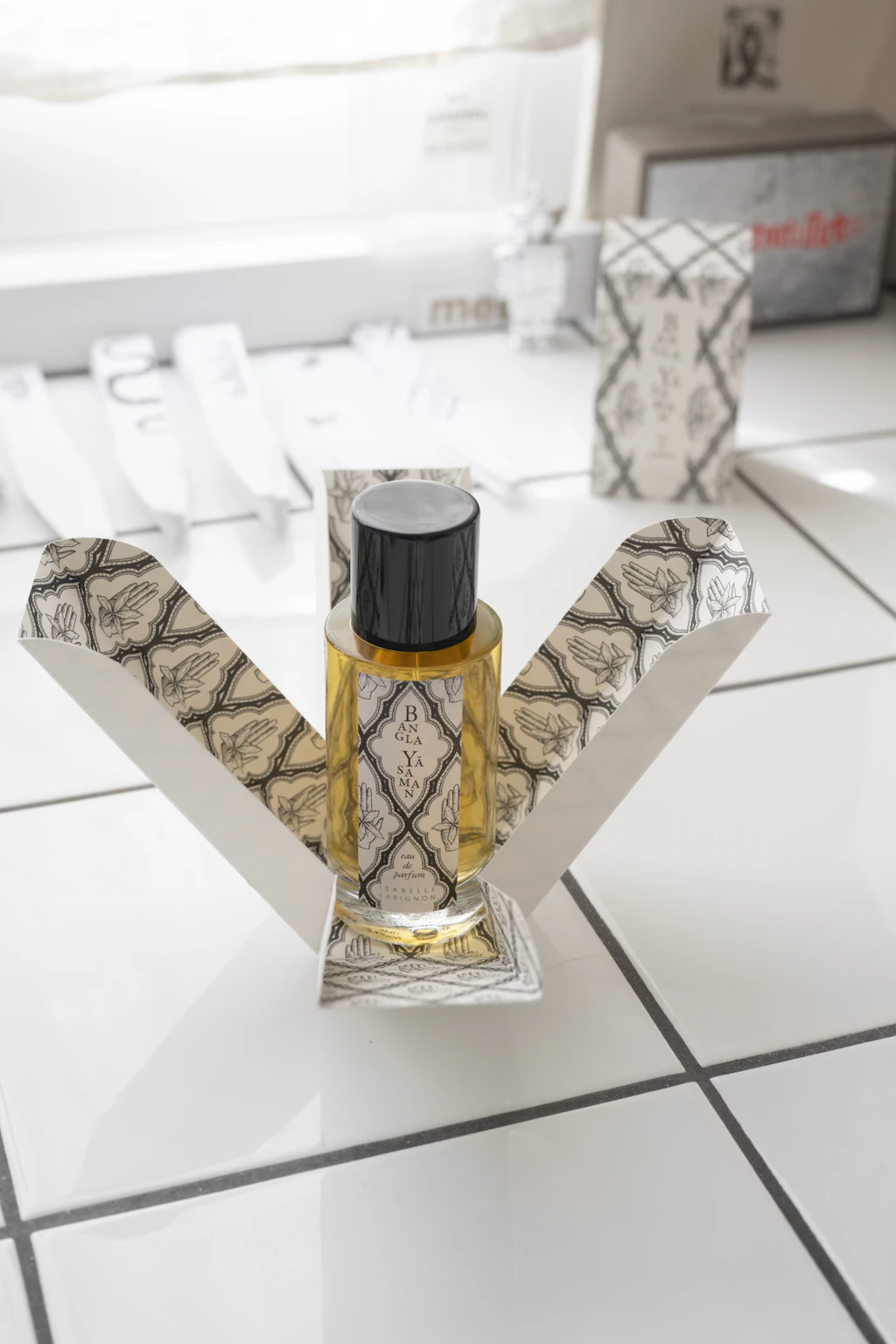 Parfum dans sa boite